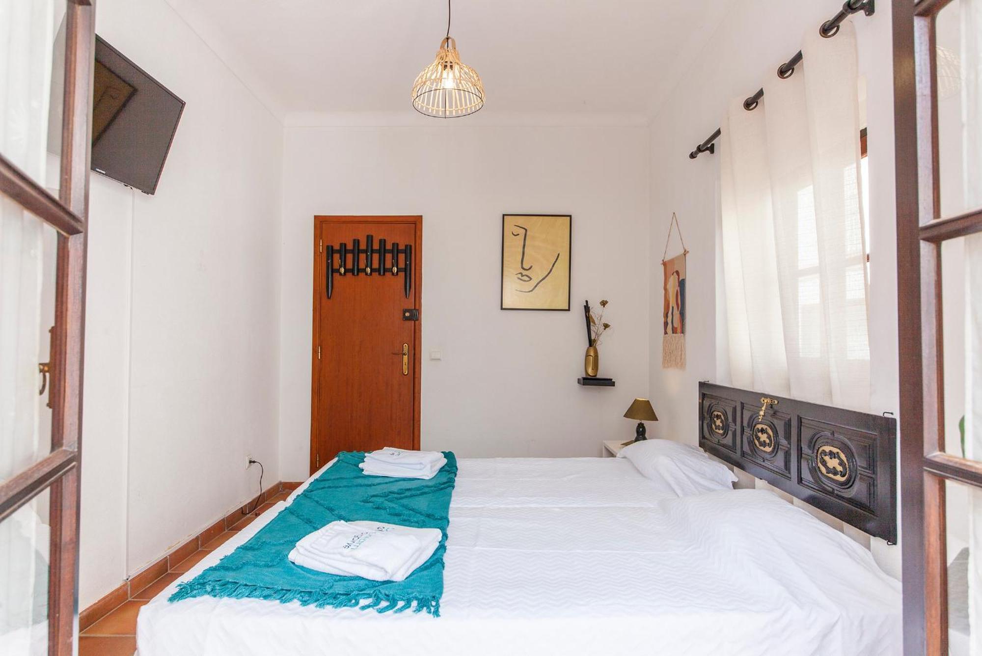 J - Casa Do Farol Guesthouse Lagos Habitación foto